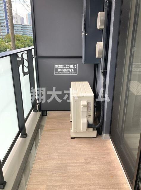 パークアクシス門前仲町テラスのバルコニー