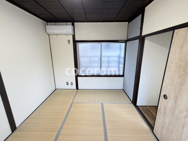 枚方市渚元町戸建の和室