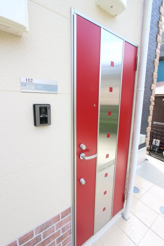 ユナイト本牧トレドの杜のエントランス