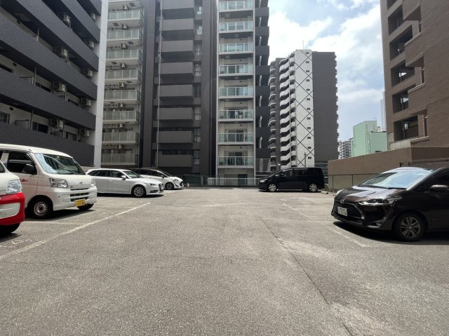 大阪洋服会館ビルの内装