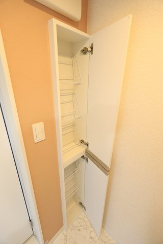 ユナイト安針ブランピアの収納|同アパートの参考写真です。