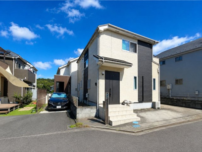 【外観】 | ◆町田市南大谷7丁目　中古戸建◆ | ◆前面道路も幅員があり車の運転も安心！前面道路は閑静な住宅地。車通りの少ない道路です。お子様にも安心です。