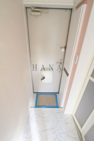 ユナイト追浜ディナールの玄関