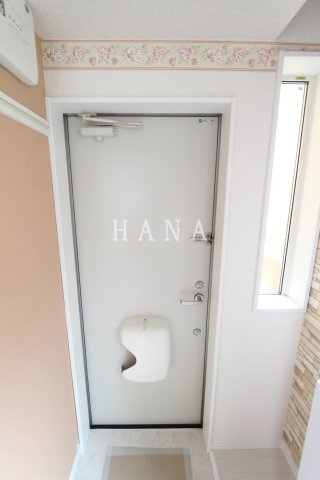 山手エドアルド・ブフナーの玄関|同物件の参考写真です。