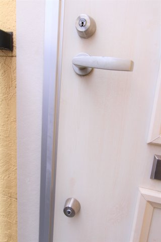 ユナイト日吉カッサーノのセキュリティ|同タイプ参考写真です。