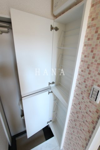 ユナイト四谷フォンターナの玄関|同物件の参考写真です。