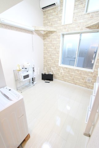 ユナイト星川ポーリングの居間・リビング