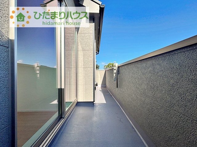 【バルコニー】 | 土浦市真鍋5丁目2086番　新築戸建　A号棟 | 広々としたバルコニー。お洗濯物もぜーんぶ干せちゃいます！！