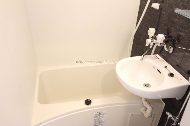 ユナイト 市場マハビールの杜の浴室|同タイプ参考写真です。