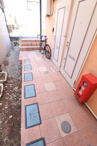 さくら横須賀中央のエントランス