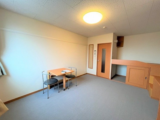【寝室】 | レオパレスショコラⅡ