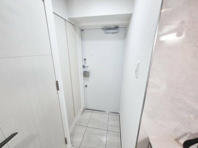 メインステージ浅草Ⅱの玄関