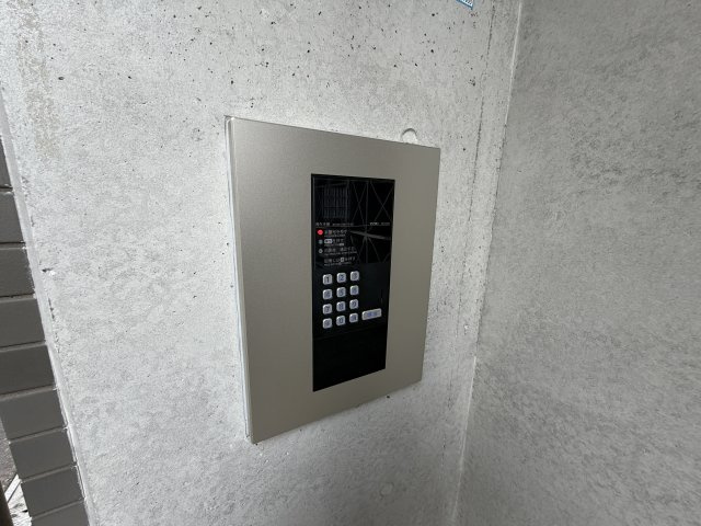 ゼンマンションのエントランス