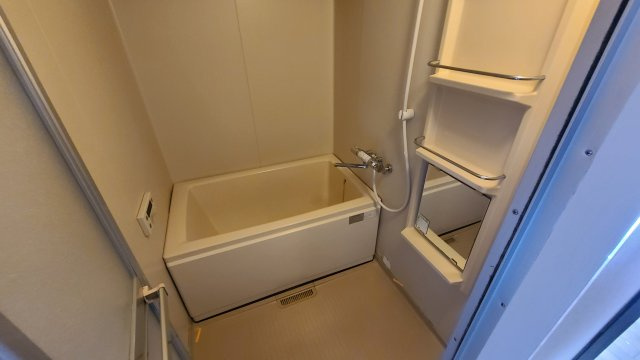 【浴室】 | パレ清水が丘 | 同建物別部屋参考写真☆神戸市垂水区　パレ清水ヶ丘　賃貸☆