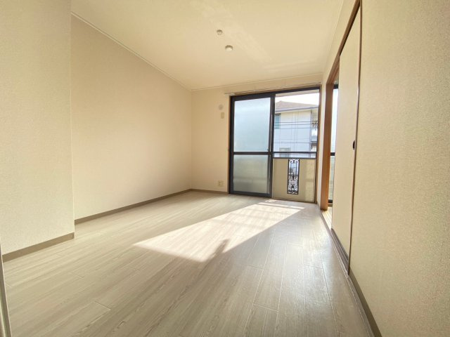 【洋室】 | エステート塩屋山手 | ☆神戸市垂水区　エステート塩屋山手☆
