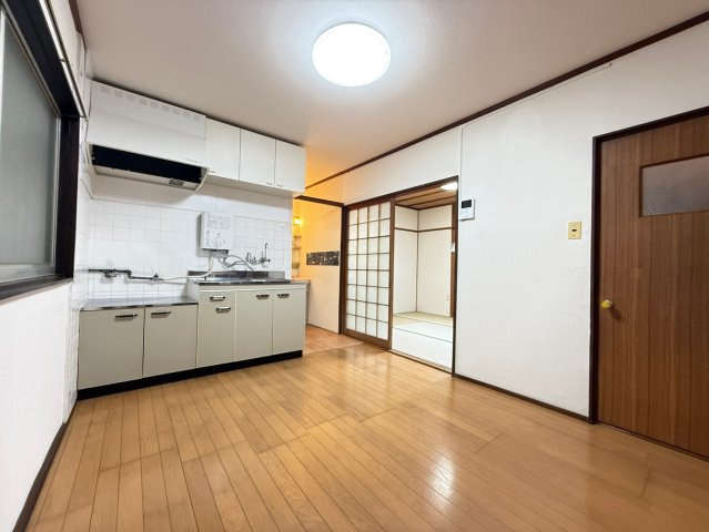 【居間・リビング】 | 高砂市春日野町戸建 | ☆高砂市　春日野町戸建☆