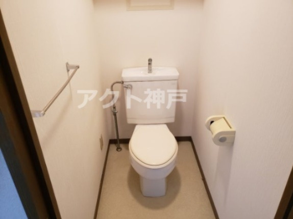 【トイレ】 | パレ清水が丘 | ☆神戸市垂水区　パレ清水ヶ丘　賃貸☆