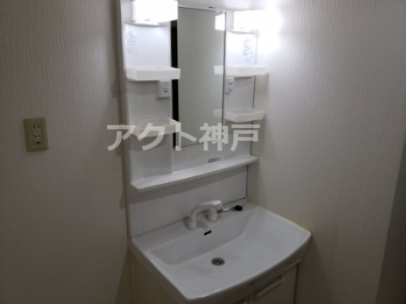 【独立洗面台】 | パレ清水が丘 | ☆神戸市垂水区　パレ清水ヶ丘　賃貸☆