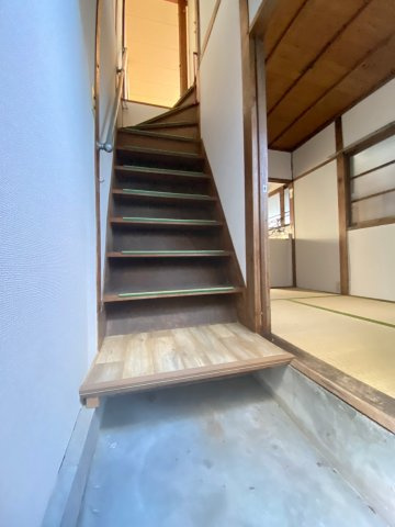 【玄関】 | 泉が丘3丁目テラスハウス | ☆神戸市垂水区　泉が丘テラスハウス☆
