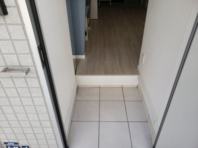 【玄関】 | あんしん+海岸通 | 内階段☆神戸市垂水区　あんしん+海岸通　賃貸☆