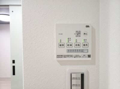 【設備】 | あんしん+海岸通 | 浴室乾燥機付☆神戸市垂水区　あんしん+海岸通　賃貸☆
