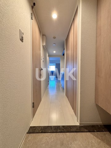 フォーリアライズ京都東寺の玄関