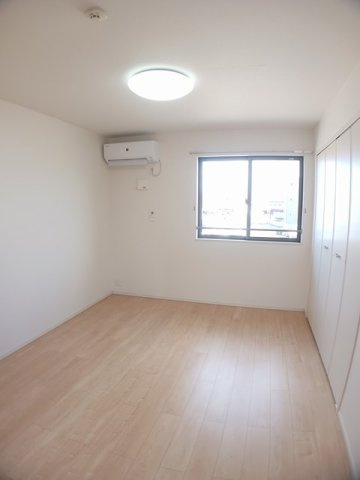 【内装】 | エテルノ　市場