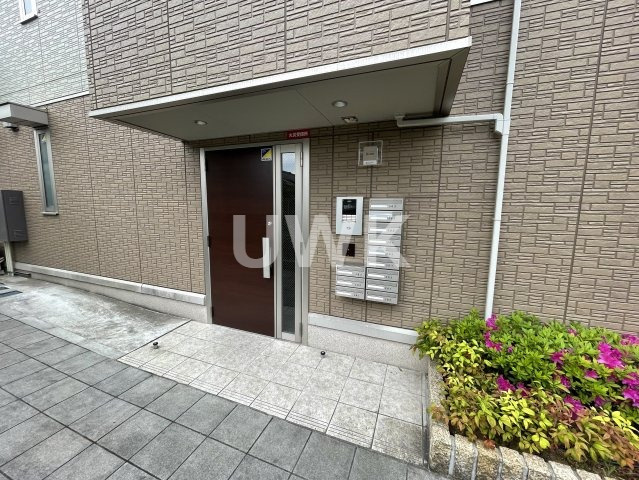 エミネンス京のエントランス