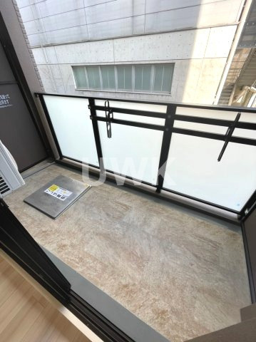 エステムコート京都東寺朱雀邸のバルコニー