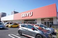 西友　草加店まで737m