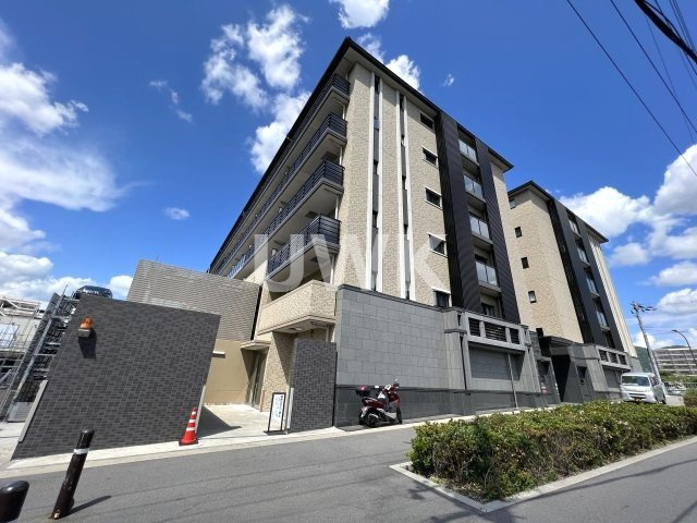 プレサンスレジェンド六地蔵