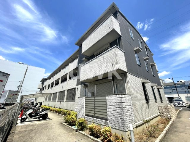 セジュール芹川の外観