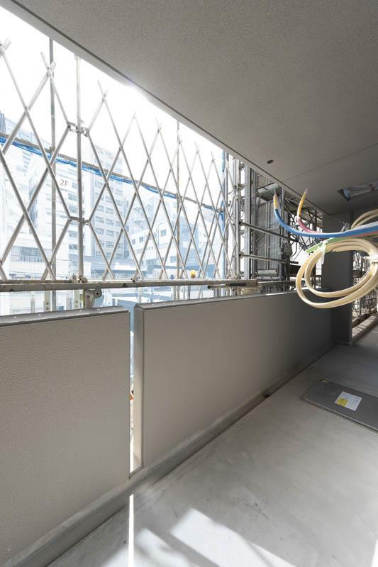 神戸市中央区元町通６丁目の賃貸マンションのバルコニー