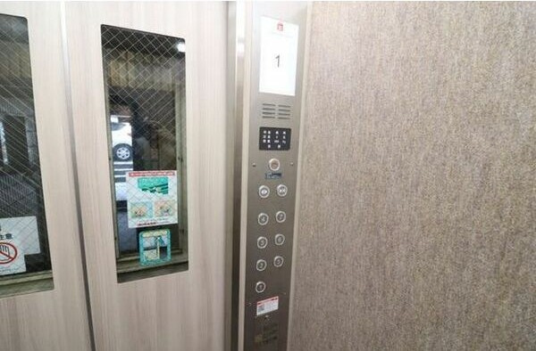 神戸市中央区熊内町４丁目の賃貸マンションのその他共用部分