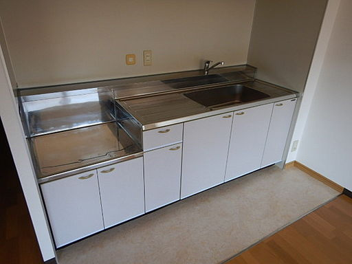 神戸市東灘区岡本８丁目の賃貸マンションのキッチン