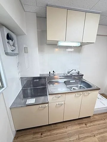 神戸市東灘区田中町４丁目の賃貸マンションのキッチン