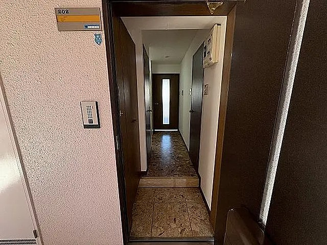 神戸市東灘区森南町１丁目の賃貸マンションの玄関