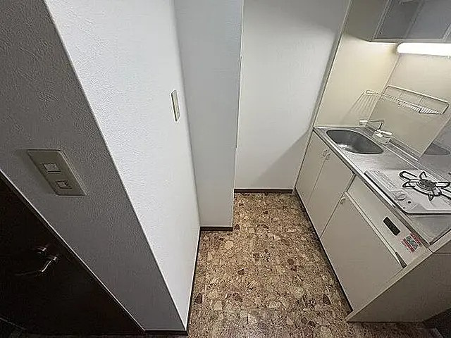 神戸市東灘区森南町１丁目の賃貸マンションのキッチン