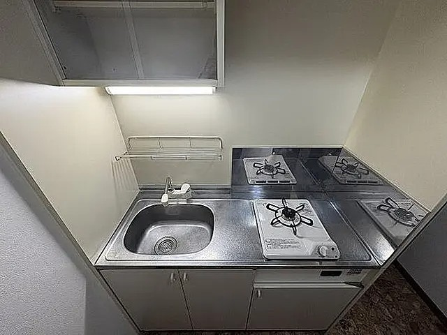 神戸市東灘区森南町１丁目の賃貸マンションのキッチン