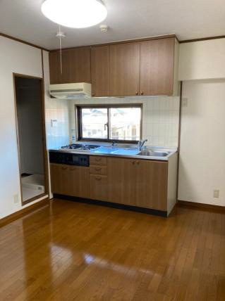 芦屋市伊勢町の賃貸マンションの居間・リビング