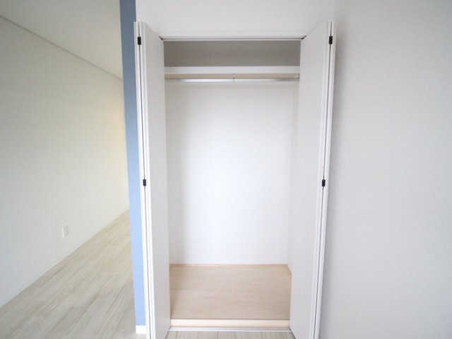 石屋川ロイヤルハイツの収納