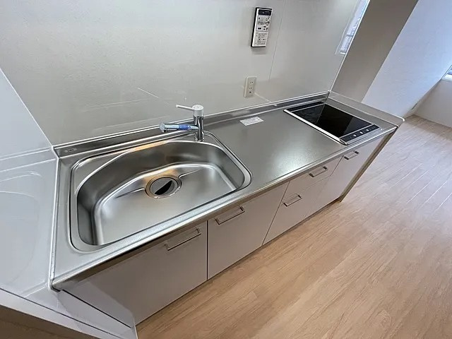 神戸市東灘区向洋町中１丁目の賃貸マンションのキッチン