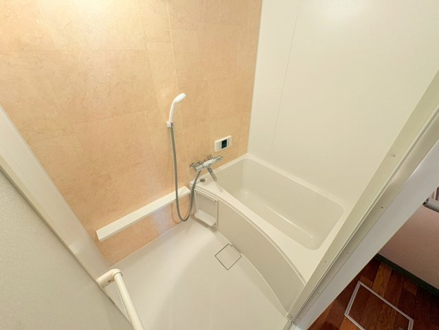 芦屋市三条町の賃貸マンションの浴室