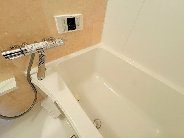 芦屋市三条町の賃貸マンションの浴室