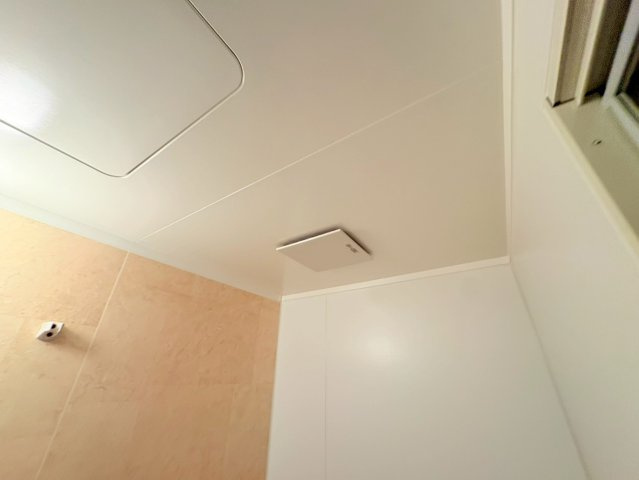芦屋市三条町の賃貸マンションの浴室
