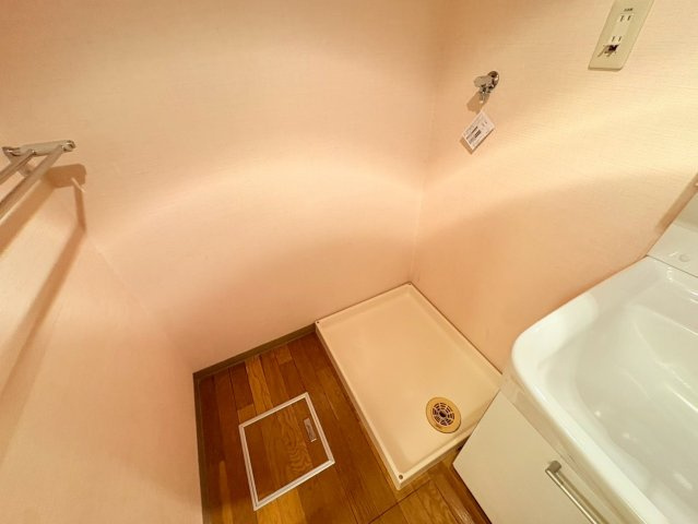 芦屋市三条町の賃貸マンションの洗面所