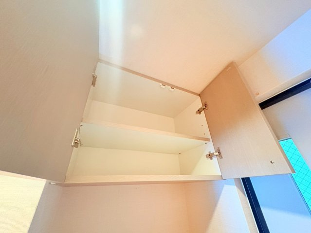 芦屋市三条町の賃貸マンションの玄関