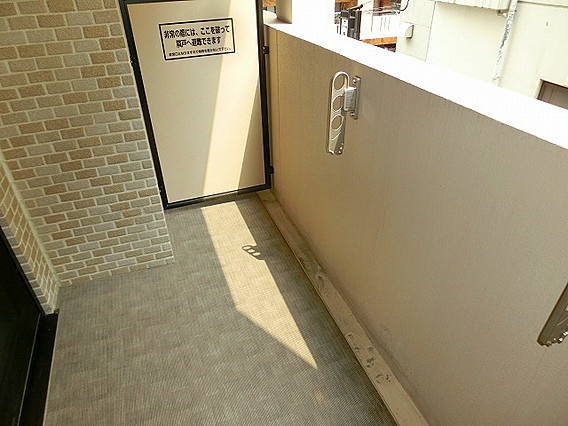 神戸市中央区花隈町の賃貸マンションのバルコニー