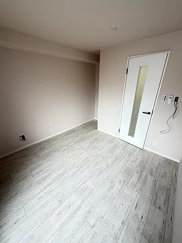 神戸市中央区割塚通４丁目の賃貸マンションの居間・リビング