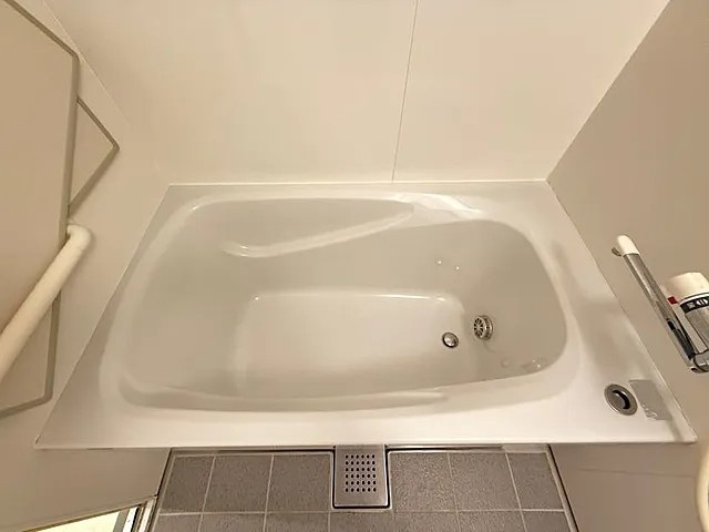 芦屋市親王塚町の賃貸マンションの浴室